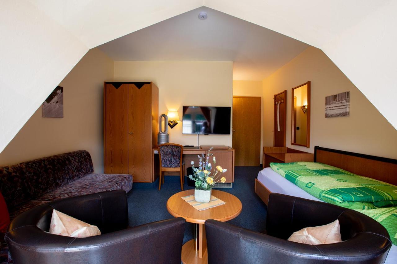 Hotel Brueckenschaenke Зебниц Экстерьер фото